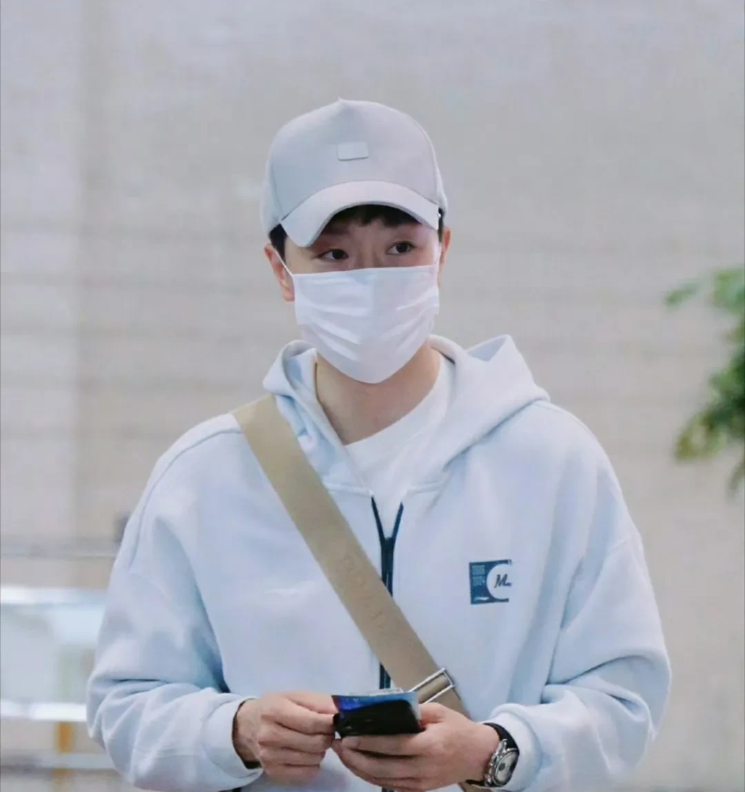 爱游戏入口-JackeyLove新星最后时刻胜出表现突出，掘金前途光明！比赛高潮迭起的简单介绍