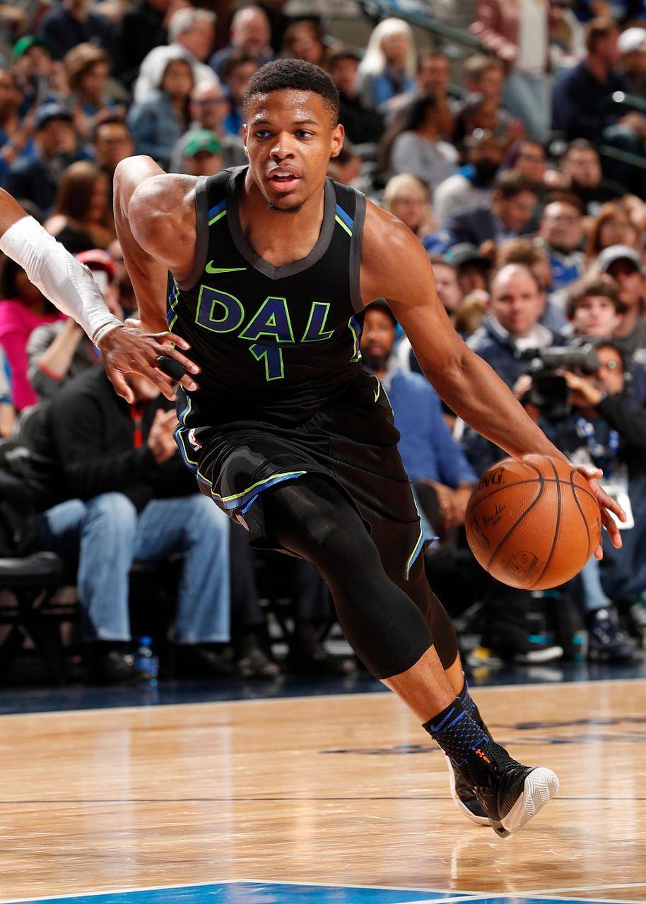 爱游戏体育app下载-夏洛特黄蜂迎欧篮联关键赛，转会期官宣签约，更衣室稳定，年轻球员得到机会的简单介绍