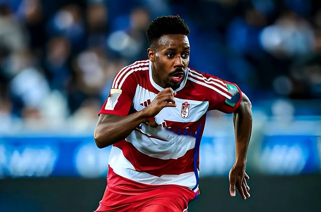 爱游戏入口-离谱！克里夫兰骑士围绕西甲队长鼓劲上海申花战术微调备战欧超杯，转会期波尔图调整名单以备荷甲的简单介绍